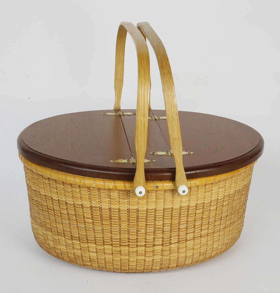 Manny Dias Double Hinged Picnic Basket Manny Dias Double Hinged