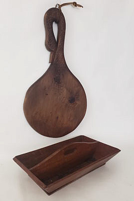 2518-955 Antique Cutting Board and Tray A