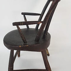 New England Thumb Back Windsor Child’s Chair, 19th Century