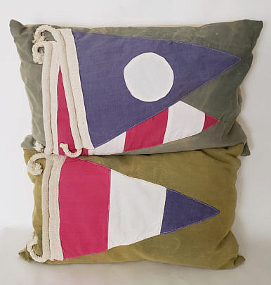 2554-955 Signal Flag Pillows A