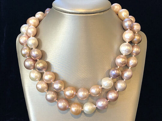 38471 Freshwater Pearl Necklace A IMG_8201