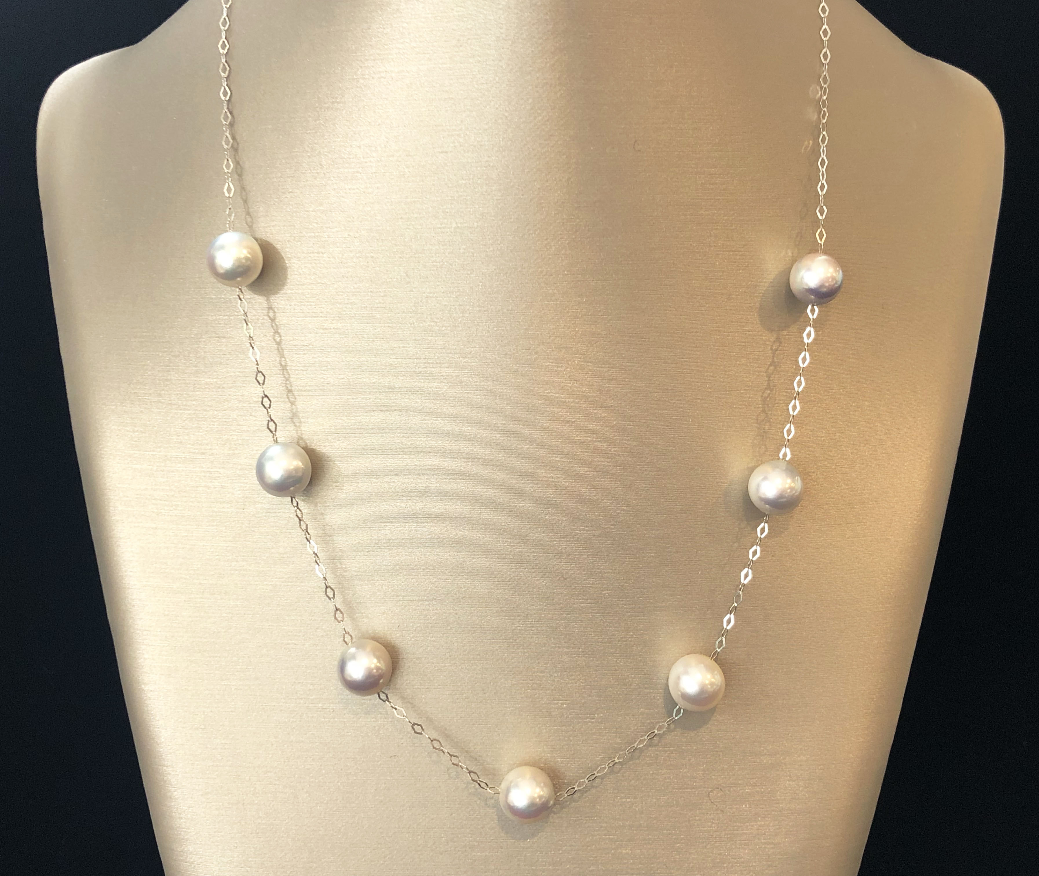9mm Fine White Akoya Pearl Tin Cup Necklace 9mm Fine White Akoya