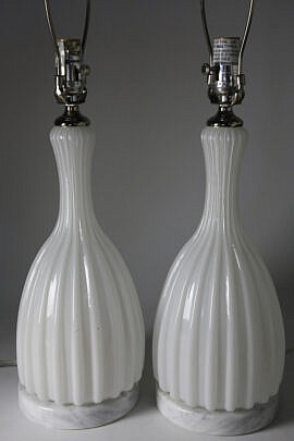 101 Pair of Contemporary Milk Glass Lamps A_MG_8284