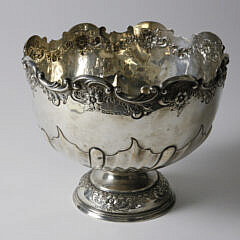 139-4900 Thomas Levesley Sterling Silver Fruit Bowl A_MG_7238