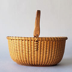 Vintage Oval Swing Handle Nantucket Basket