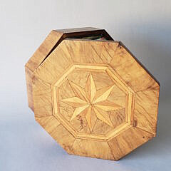 2583-955 Octagonal Inlaid Box A