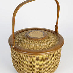 33-5015 Harry Hilbert Round Nantucket Basket A _MG_7067