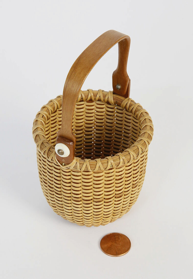 Vintage Signed “One Egg” Nantucket Basket Vintage Signed “One Egg