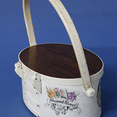 Mark Sutherland  and David Lazarus Scrimshawed Bone Ditty Box Purse