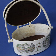 Mark Sutherland  and David Lazarus Scrimshawed Bone Ditty Box Purse