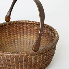 Fine William Appleton Antique Round Open Swing Handle Nantucket Basket, circa 1910