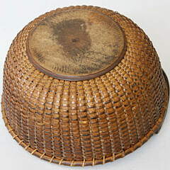 Fine William Appleton Antique Round Open Swing Handle Nantucket Basket, circa 1910