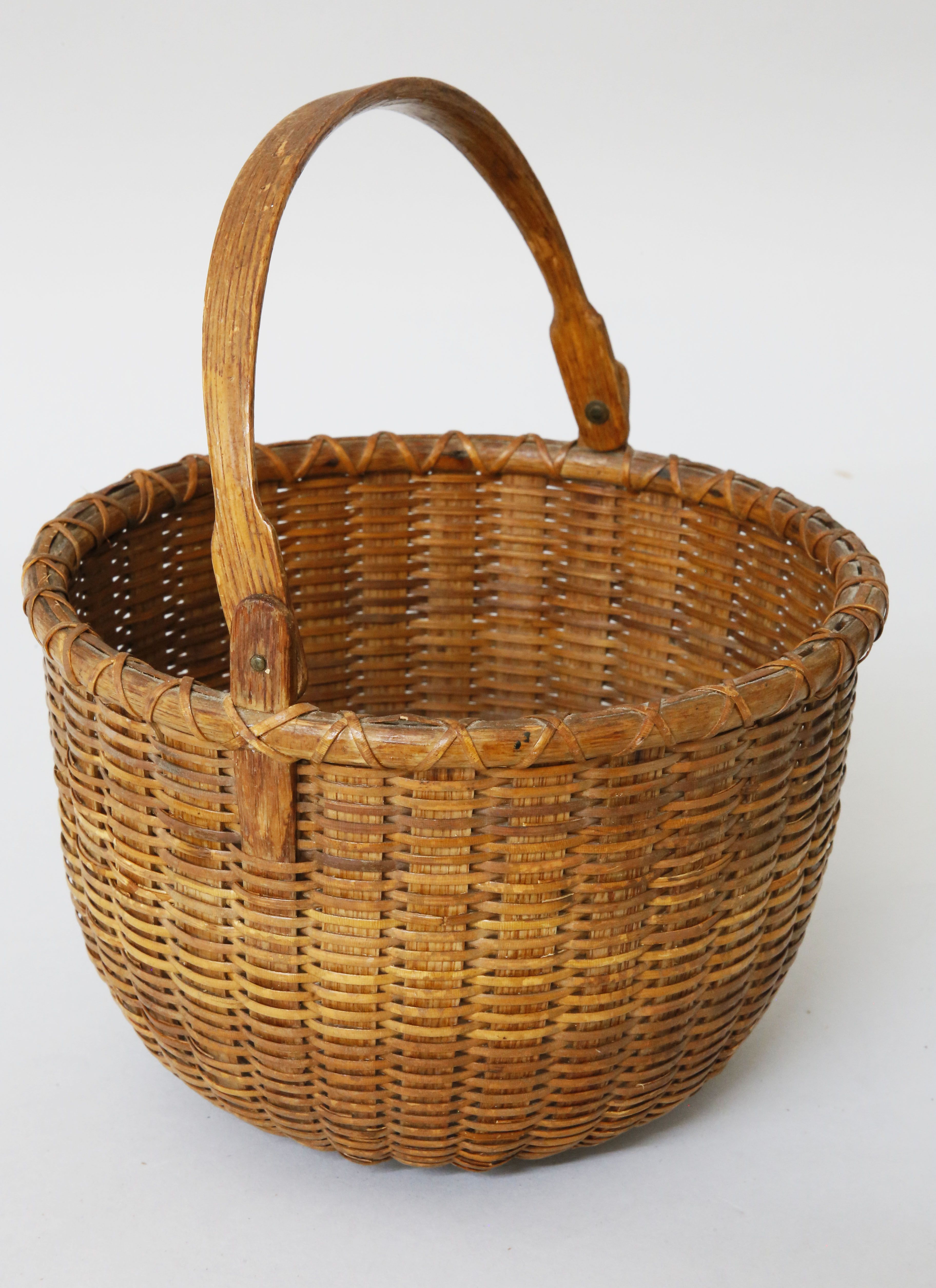 Antique Round Open Swing Handle Nantucket Basket 19th Century Round