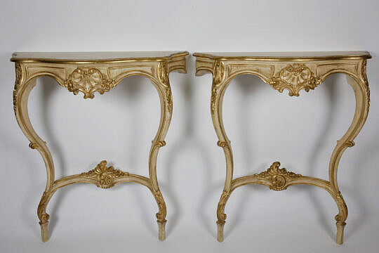 715-1865 Pr of console Tables A_MG_9615