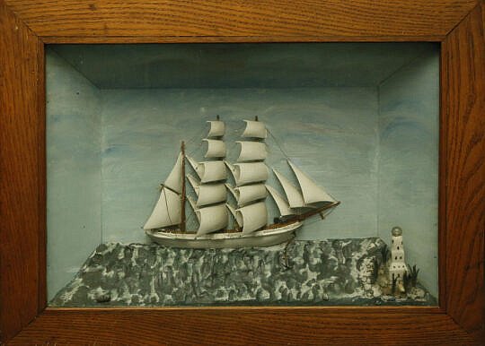 76-5035 Shadow Box Ship Marie A_MG_1537