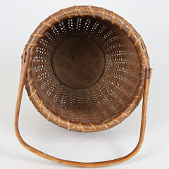 Jose Formoso Reyes Round Swing Handle Nantucket Basket, circa 1950s