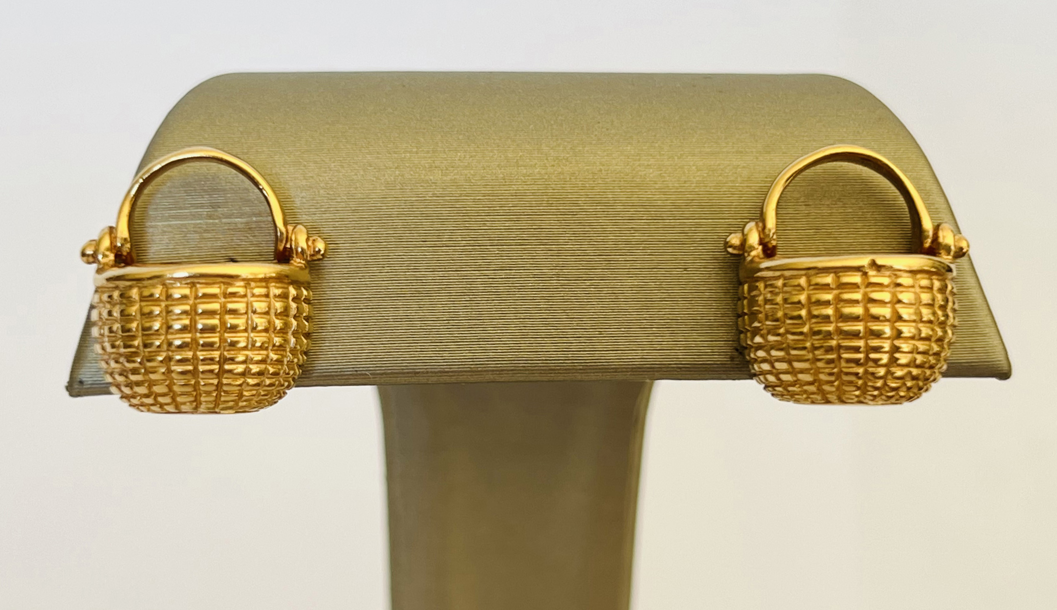Pair of Glenaan 14k Yellow Gold Nantucket Basket Earrings Pair of