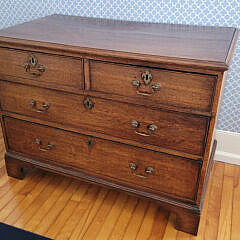 English Oak Chest of Drawers, 19th Century