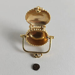 Nantucket Glenaan 14K Gold Lightship Basket Pendant, circa 1997