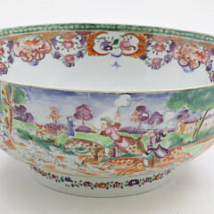 Chinese Export “Mandarin Palette” Hunting Punch Bowl, Qianlong Period (1736-1795)