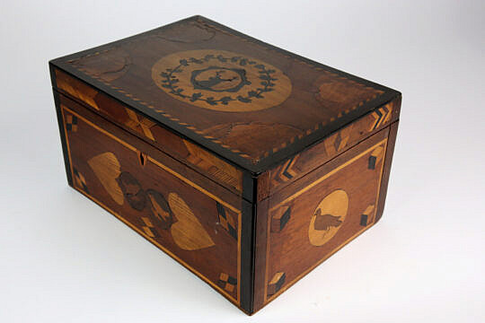 2797-955 Elk Inlaid Box A IMG_9652