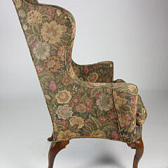 Queen Anne Walnut Wing Armchair, early 18th Century