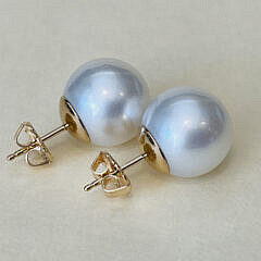 41762 12.8mm White South Sea Pearl Earrings C IMG_0714