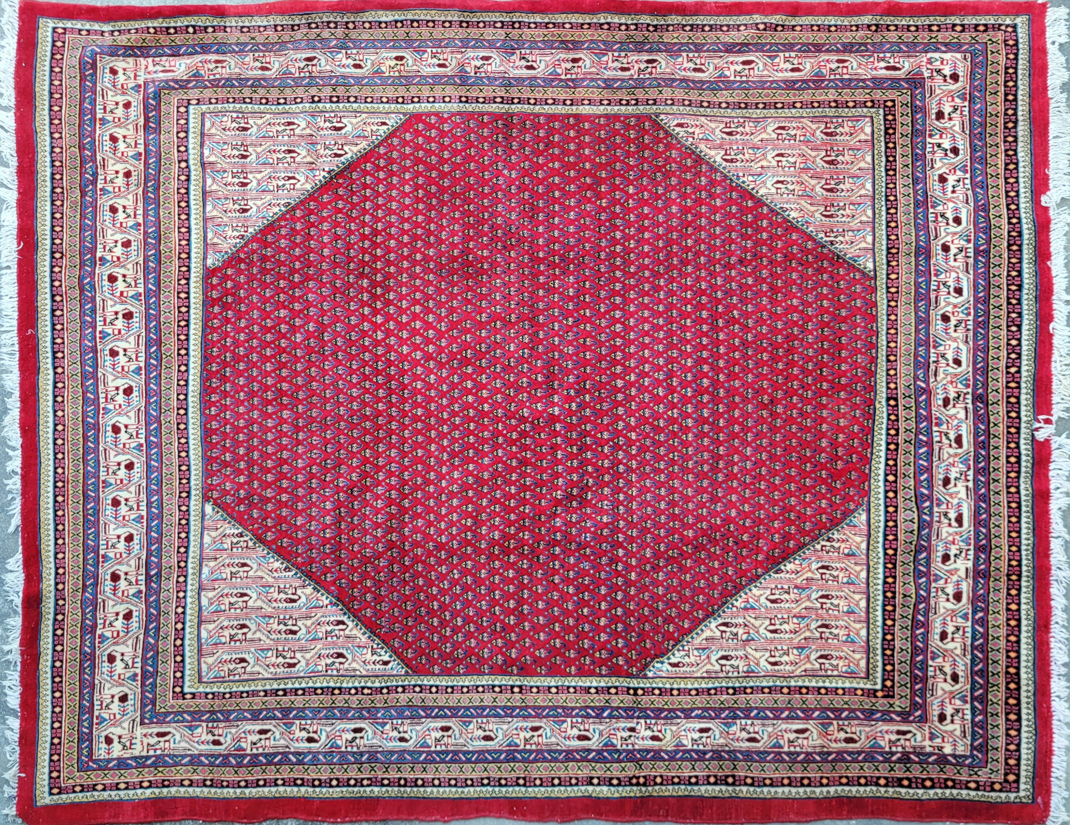 Hand Knotted Vintage Mahal Oriental Rug Hand Knotted Vintage Mahal