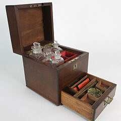 41581 Apothecary Box A IMG_1156 2