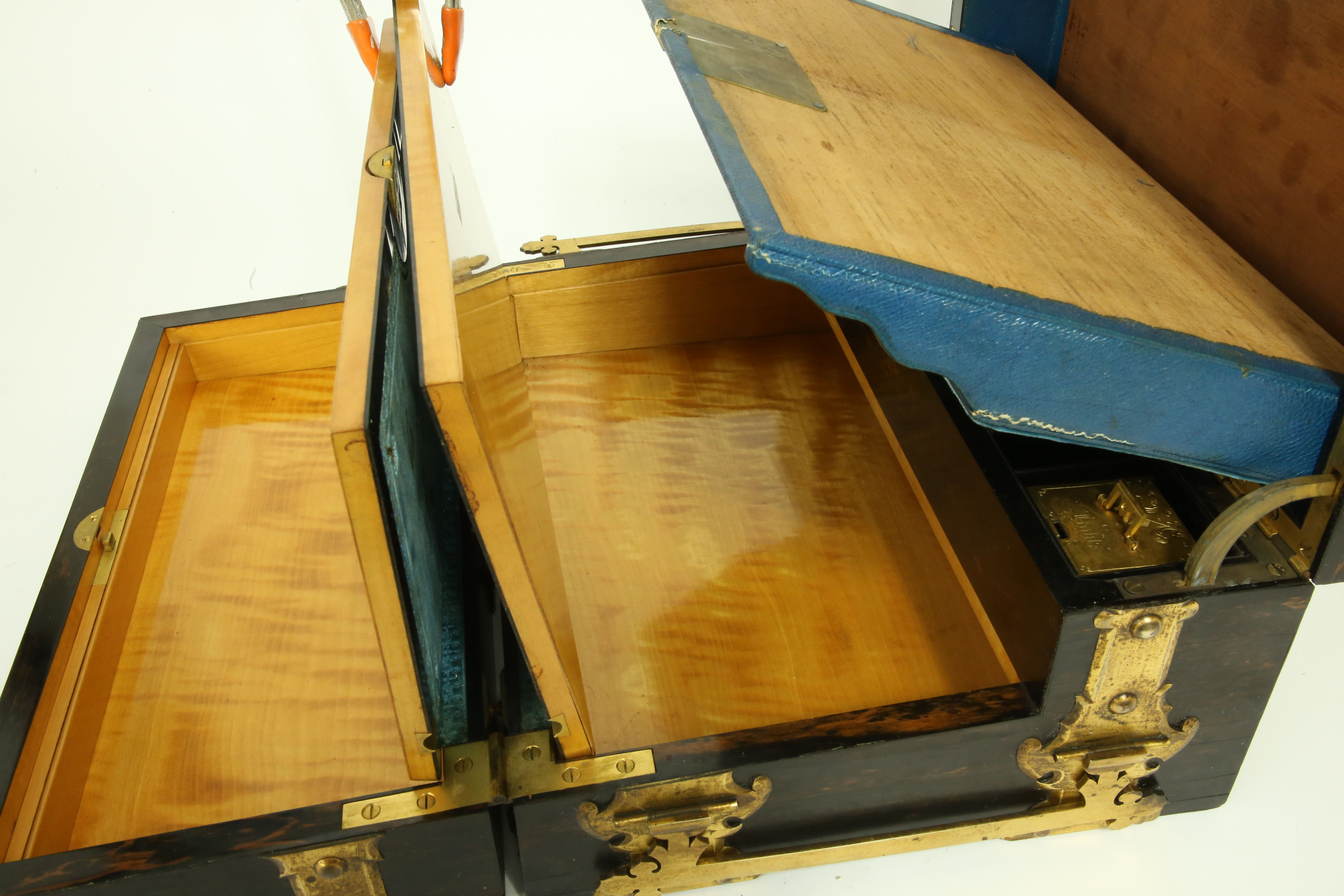 41862 Coromandel Desk Box F IMG_4884 Rafael Osona Auctions Nantucket, MA