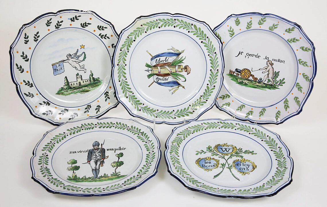dJ9KBhGf-5-5087-French-Plates-