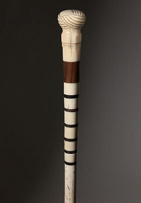 212-5230 Turks Knot Panelled Grip Walking Stick A IMG_7863