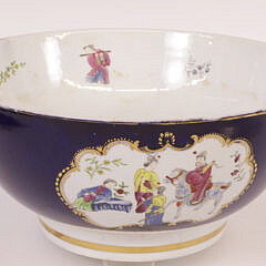 Chinese Export Mandarin Punch Bowl, 19th Century