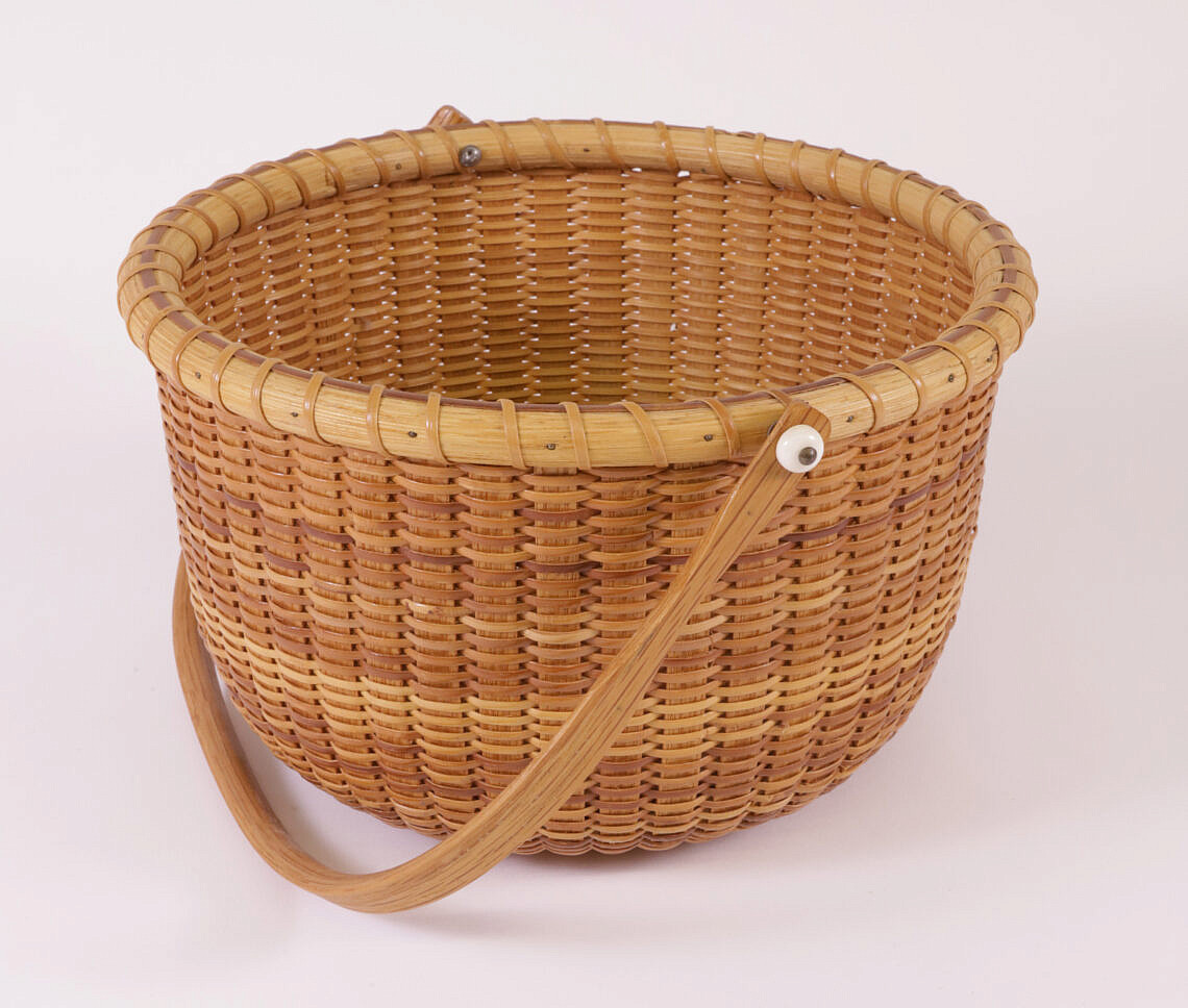 Manny Dias Nantucket Basket Manny F. Dias Nantucket Basket, Circular