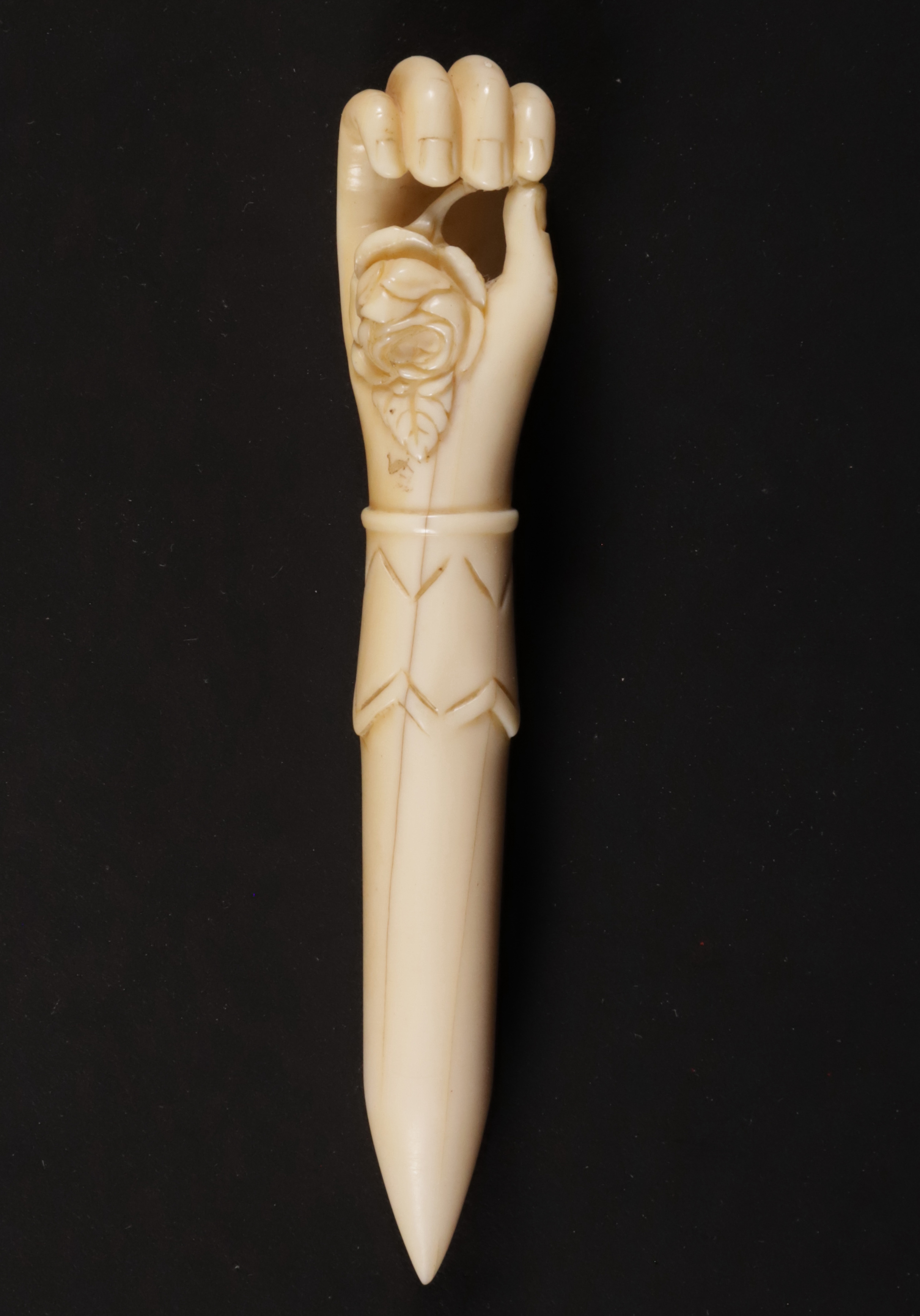 Fine WhalerMade Antique Whale Ivory Bodkin 19th Century Fine Whaler
