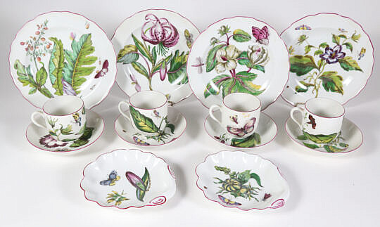 Fourteen Pieces of Vista Alegre Vegetable Decorated China 