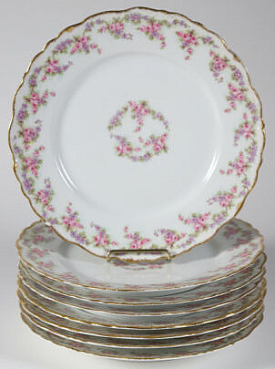 5-3160 Set of 8 Limoges Dinner Plates A_IMG_9984 4