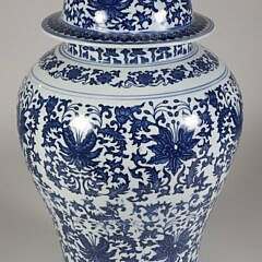 42622 Blue White Chinese Jar A_IMG_1487