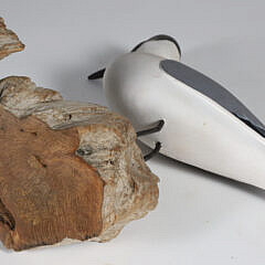 H.V. Shourds Carved and Painted Gull Sculpture, circa 1971
