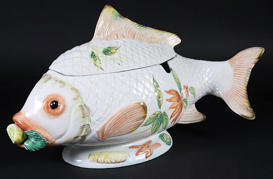 131-5427 Italian Ceramic Fish Tureen A_IMG_0227 2
