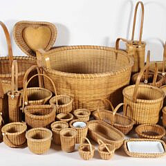 38-5385 Collection of Nantucket Baskets A_IMG_7612
