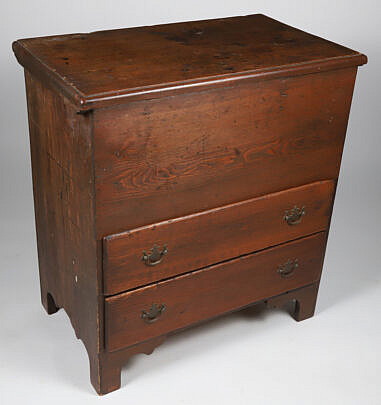 Diminutive Pine Mule Chest, 19th Century