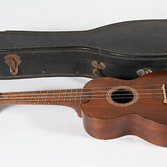 Vintage Paul Summers Aloha Hawaiian Ukulele in Custom Case, circa 1940s