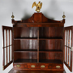 New England Inlaid Mahogany Secretary Bookcase, circa 1800-1810
