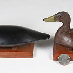 42592D Pair John Carriere Mini Duck Decoys A_IMG_5019