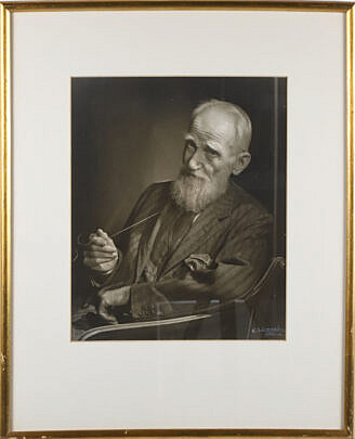 6-5171 Photo Bernard Shaw by Yousuf Karsh A IMG_8996