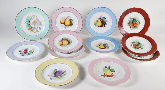 55-5385 Twelve Fruit Deocrated Lunch Plates A IMG_0014 2