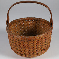 Vintage Nantucket Open Swing Handle Nantucket Basket, circa 1920s