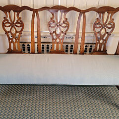 188-5515 Chippendale Style Mahogany Settee A_20250127_115635