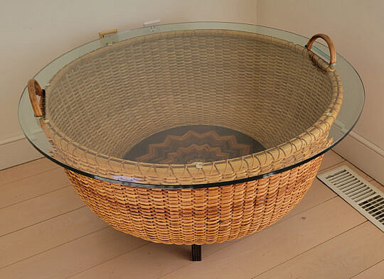 194-5515 Nantucket Basket Coffee Table A_20250128_111529